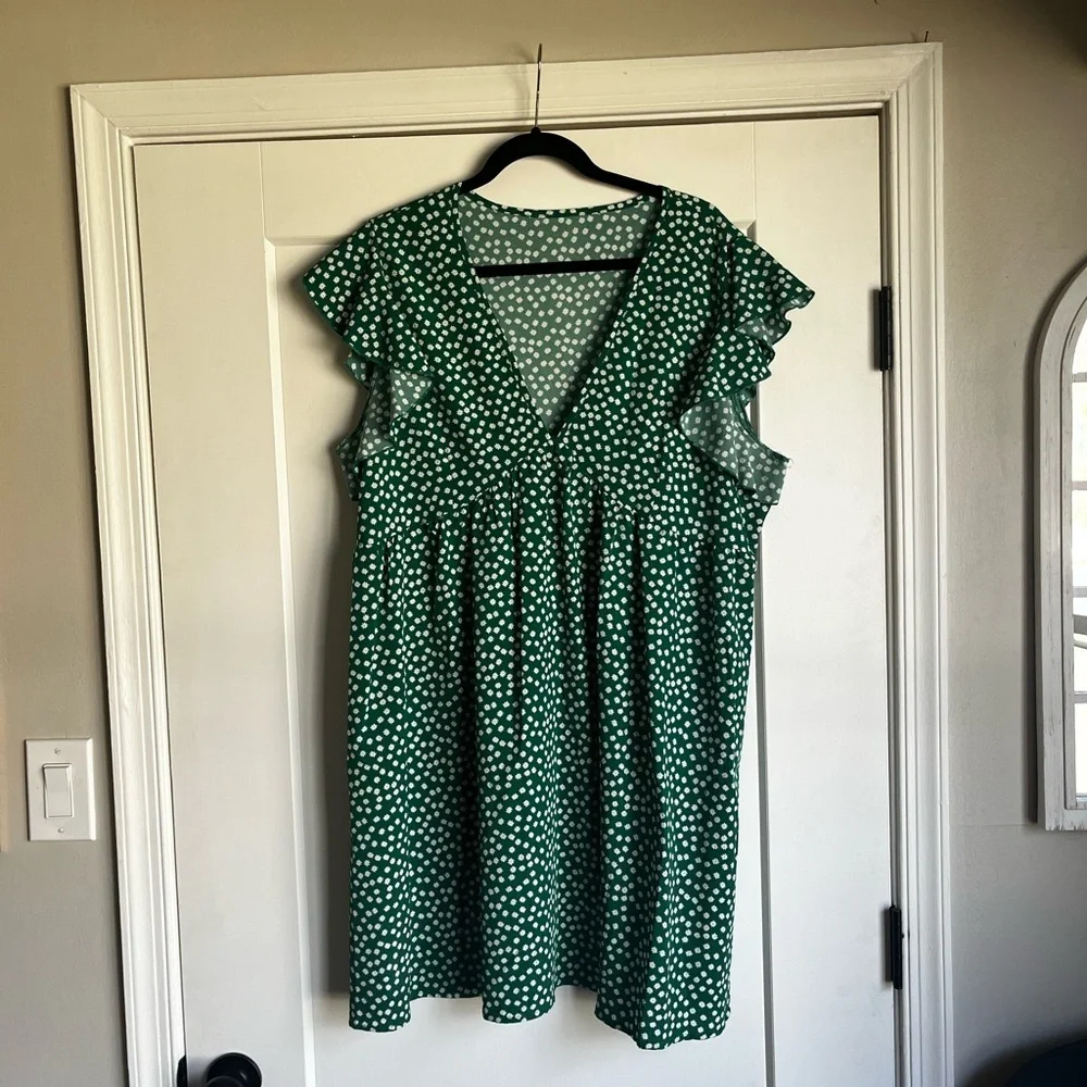 Ditsy Floral Ruffle Sleeve Dress - Picture 3 of 6